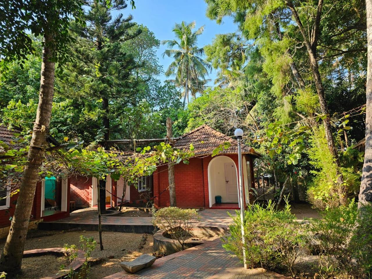 Nalukettu Heritage Resort 바르칼라 외부 사진